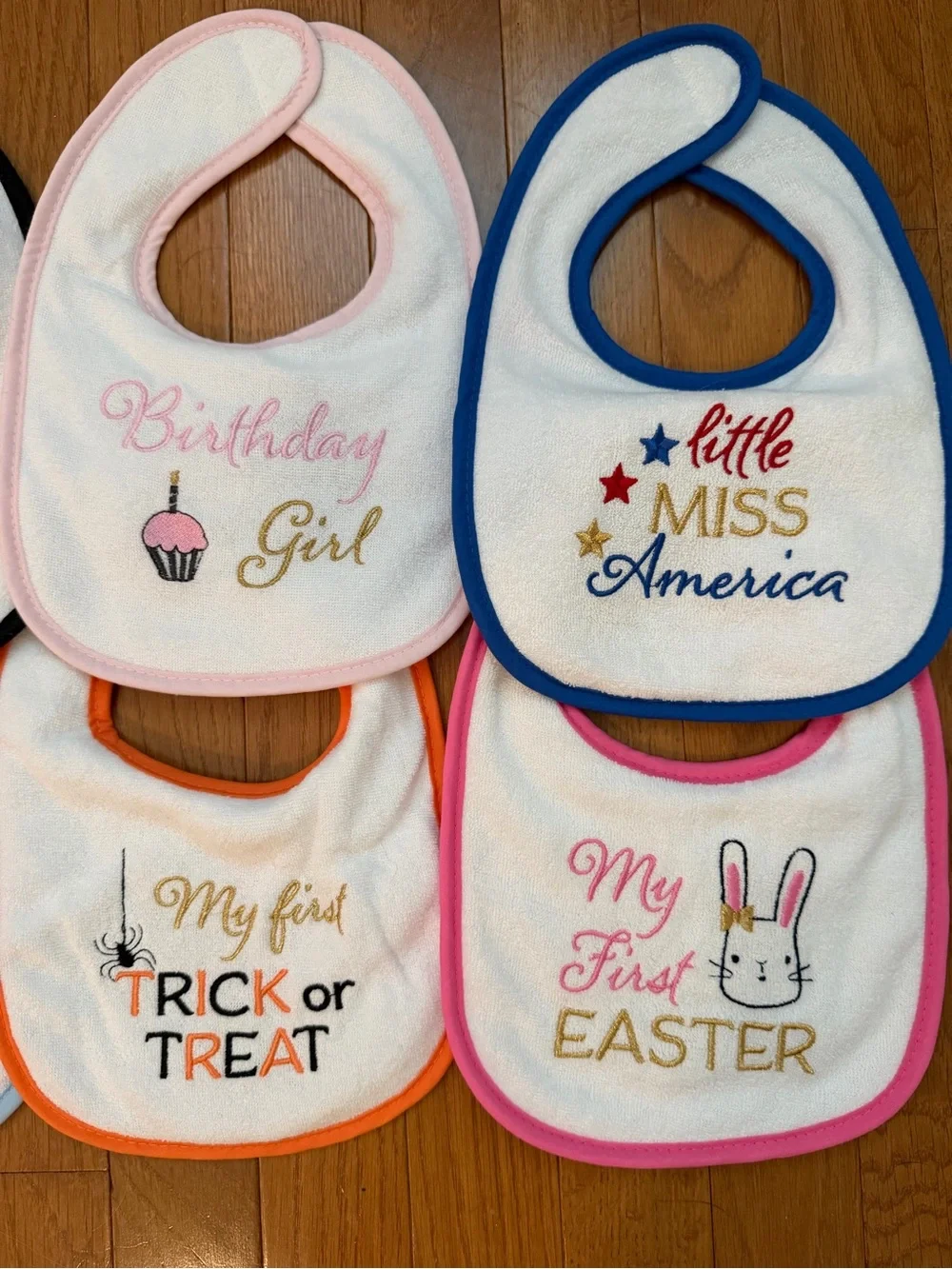 Holiday & Occasion Baby Bib Set in Multicolor Trim